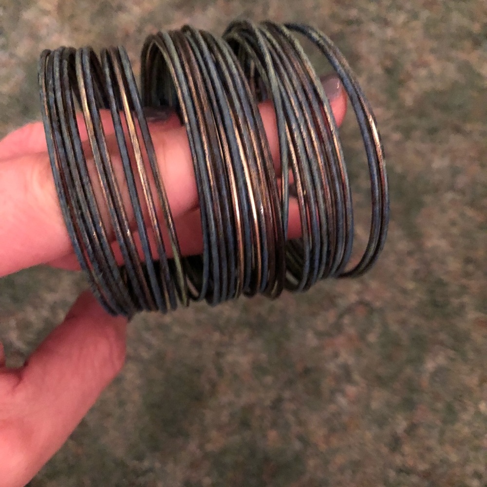 Cuff bracelet - Picture 2 of 3